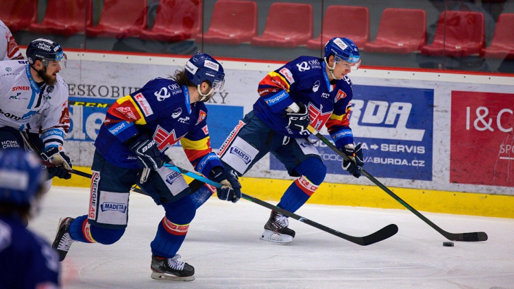 FOTOGALERIE: Výsledková krize pokračuje. Motor doma nestačil ani na Liberec, Bílí Tygři vyhráli 5:2