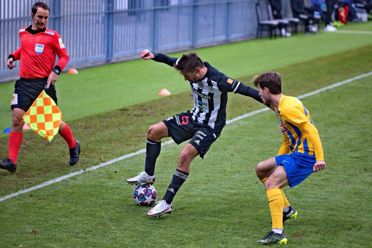 FOTOGALERIE: Konec úspěšné série. Dynamo doma nečekaně padlo s poslední Opavou, inkasovalo v závěru