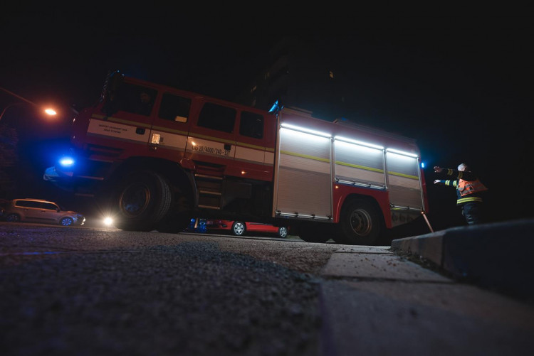 Průjezd hasičských aut ulicemi Třebíče