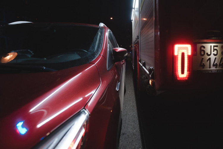 Průjezd hasičských aut ulicemi Třebíče