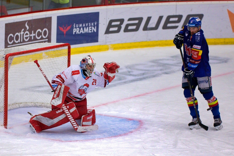 FOTOGALERIE: Čtvrtá porážka s Olomoucí. Motor prodloužil mizernou sérii na domácím ledě, padl 1:2