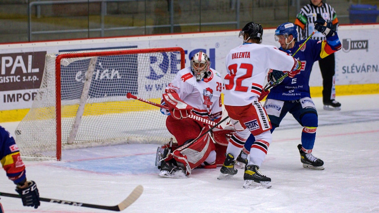 FOTOGALERIE: Čtvrtá porážka s Olomoucí. Motor prodloužil mizernou sérii na domácím ledě, padl 1:2
