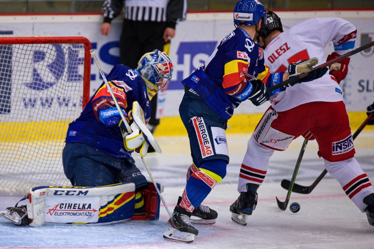 FOTOGALERIE: Čtvrtá porážka s Olomoucí. Motor prodloužil mizernou sérii na domácím ledě, padl 1:2