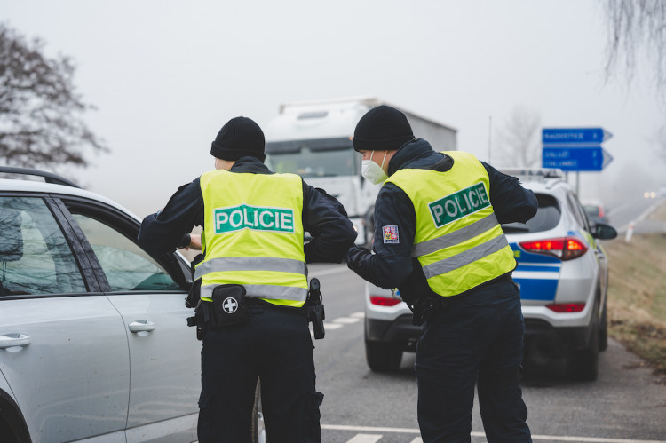 Policie od rána kontrolovala pohyb mezi okresy