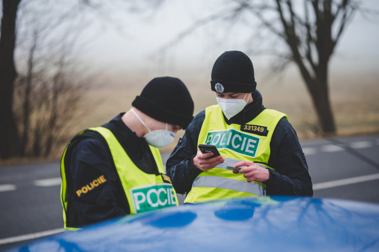 Policie od rána kontrolovala pohyb mezi okresy