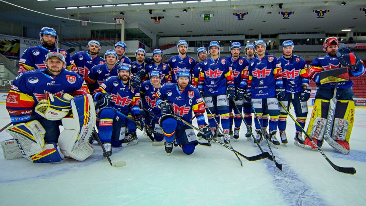 FOTOGALERIE: Loučení se sezonou i velkými jmény. Motor udělal tečku za nepovedeným návratem prohrou s Třincem