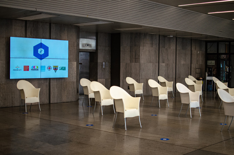 Podívejte se do prostor očkovacího centra v Kongresáku. Očkováno v něm bude až tisíc lidí denně