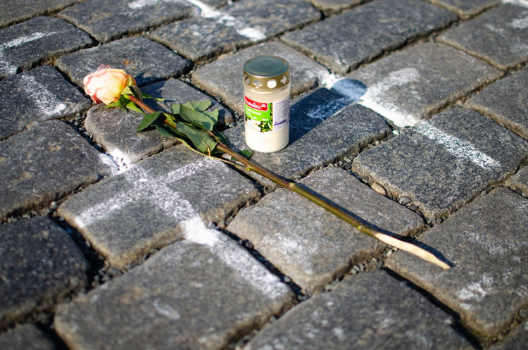 Babička Věra nebo děda František. Křížky na Staromáku dostávají konkrétní jména