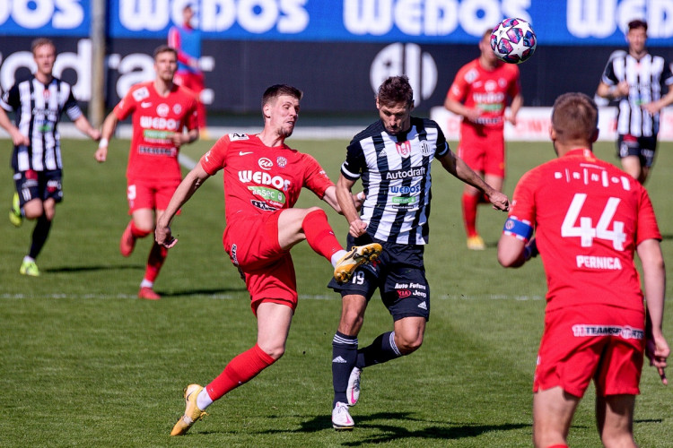 FOTOGALERIE: Další zkrat. Dynamo se utápí ve výsledkové krizi, doma nestačilo ani na Brno