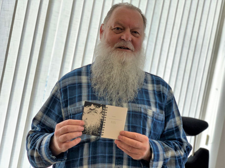 FOTOGALERIE: Básně Lumíra Aschenbrennera