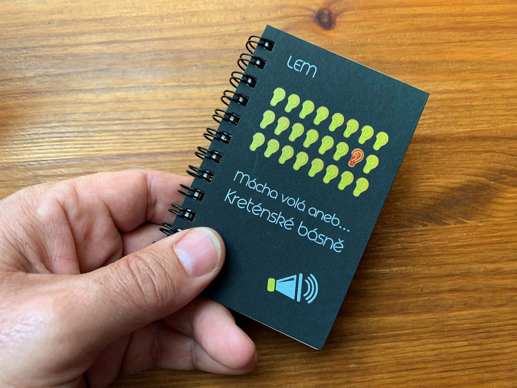 FOTOGALERIE: Básně Lumíra Aschenbrennera