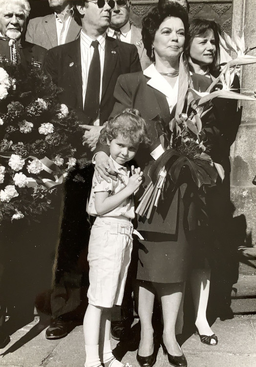 FOTOGALERIE: Americká velvyslankyně Shirley Temple Black při návštěvě Klatov v květnu 1990