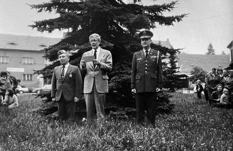 Delegace amerického velvyslanectví v Kolovči