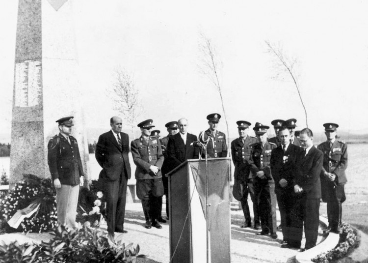 Odhalení památníku 1. pěší divizi Ypsilonka u Chebu