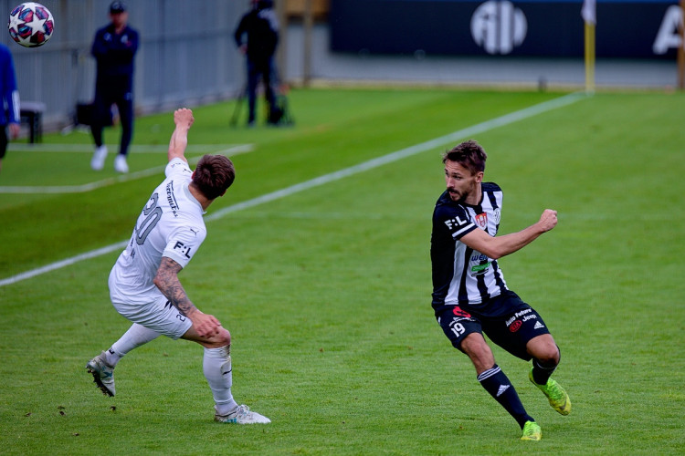 FOTOGALERIE: Velké loučení a těsná porážka. Dynamo v emotivním utkání podlehlo Slovácku