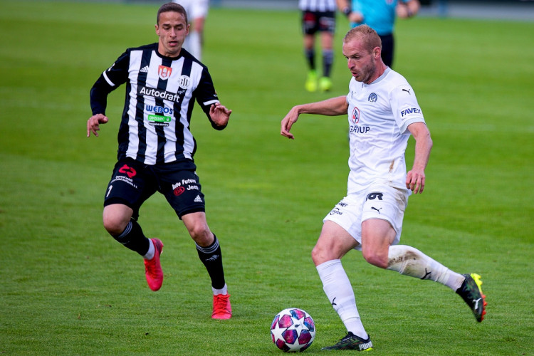 FOTOGALERIE: Velké loučení a těsná porážka. Dynamo v emotivním utkání podlehlo Slovácku