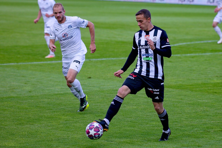 FOTOGALERIE: Velké loučení a těsná porážka. Dynamo v emotivním utkání podlehlo Slovácku