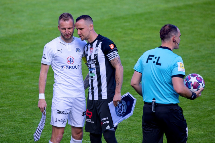 FOTOGALERIE: Velké loučení a těsná porážka. Dynamo v emotivním utkání podlehlo Slovácku