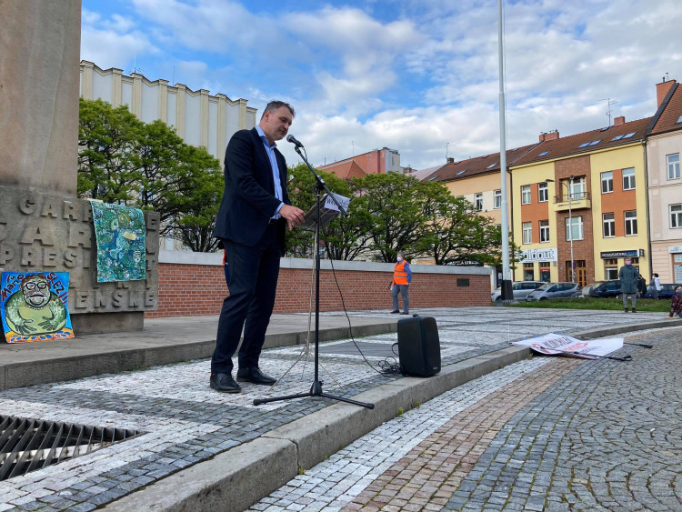 Demonstrace za nezávislost justice v Hradci Králové