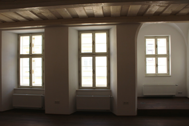 Rekonstrukce domů v ulici U Mincovny 6 a 8, slavnostní otevření