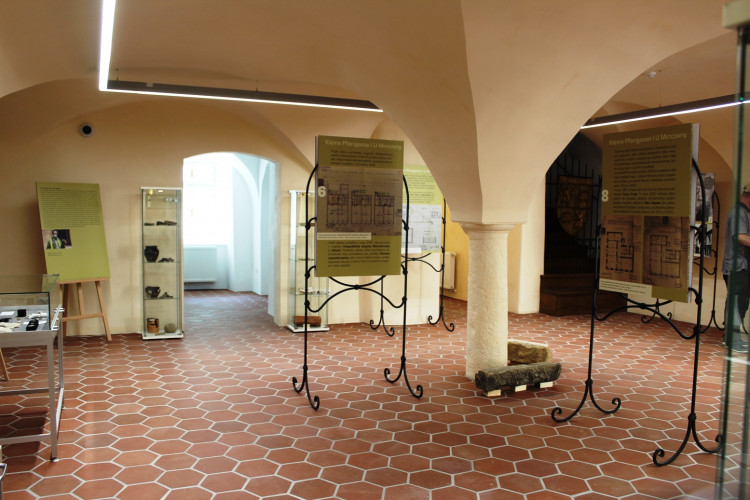 Rekonstrukce domů v ulici U Mincovny 6 a 8, slavnostní otevření