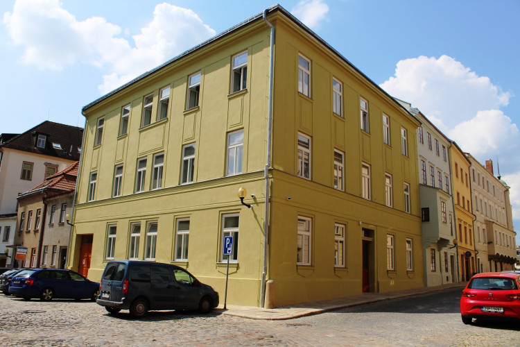 Rekonstrukce domů v ulici U Mincovny 6 a 8, slavnostní otevření