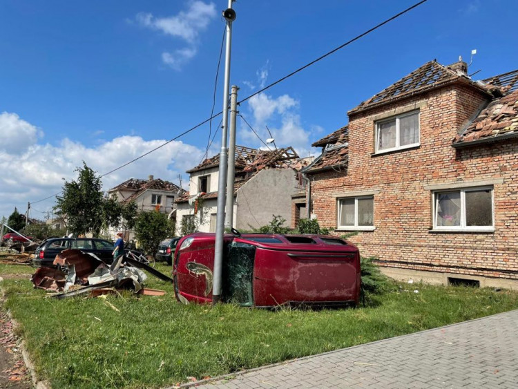 Apokalypsa. Jižní Morava zažila tornádo, některé obce jsou zničené