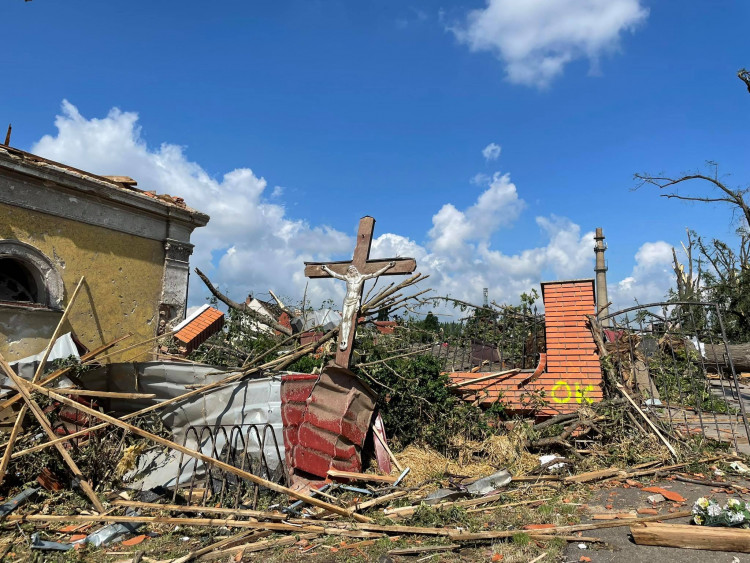 Apokalypsa. Jižní Morava zažila tornádo, některé obce jsou zničené