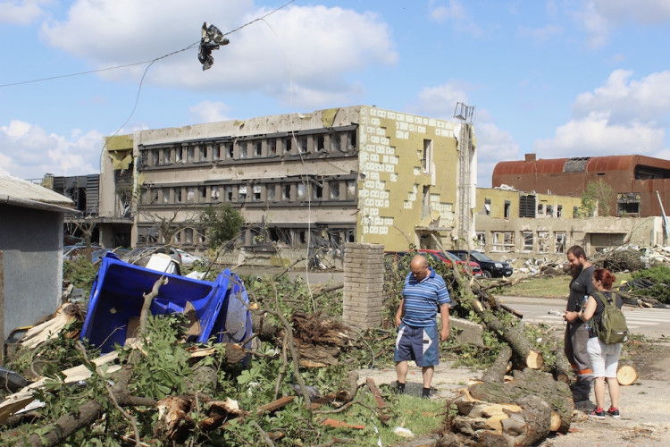 Následky řádění tornáda na Břeclavsku a Hodonínsku