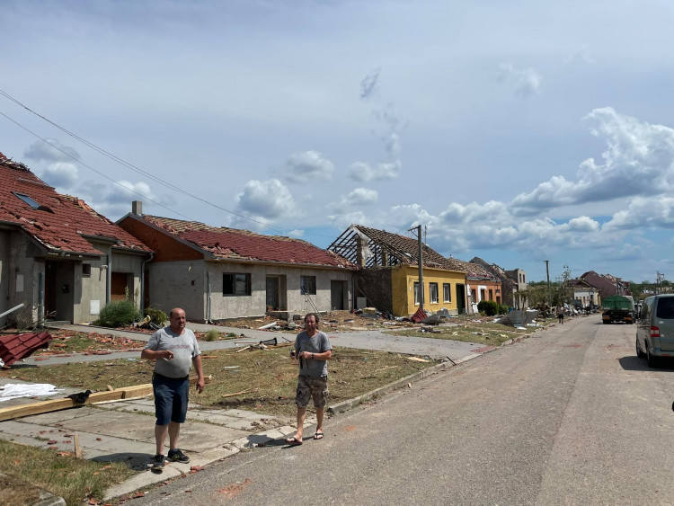 Následky řádění tornáda na Břeclavsku a Hodonínsku