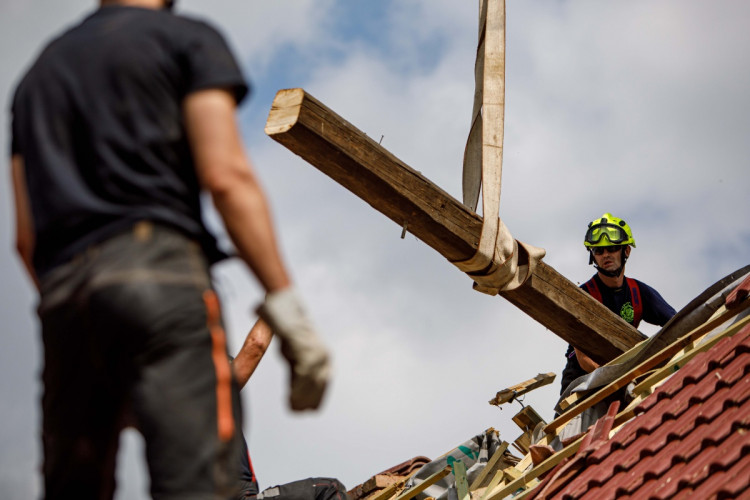 První víkend hradeckých hasičů na jižní Moravě