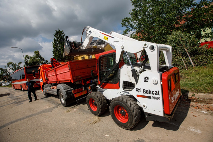 První víkend hradeckých hasičů na jižní Moravě