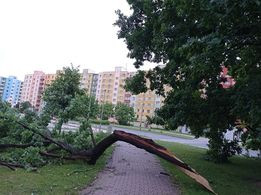 Přes Budějce se prohnala silná bouře