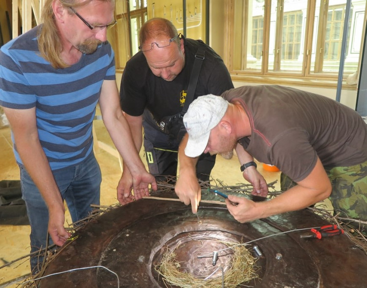 FOTOGALERIE: Výrova čapího hnízdo pro Národní muzeum Praha