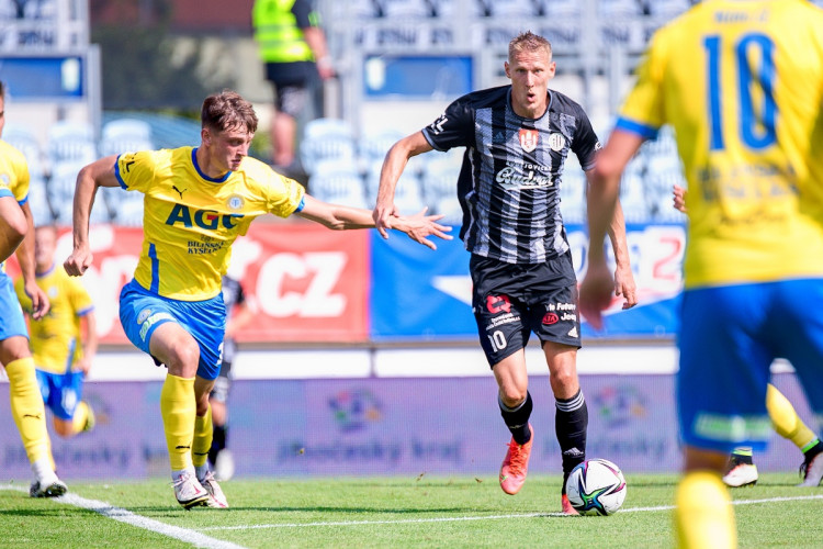 Úvod na jedničku. Dynamo porazilo Teplice