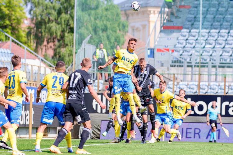 Úvod na jedničku. Dynamo porazilo Teplice