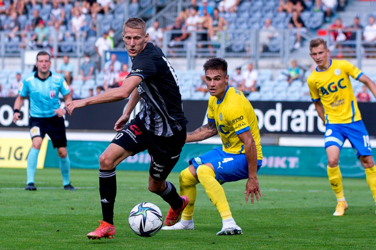 Úvod na jedničku. Dynamo porazilo Teplice