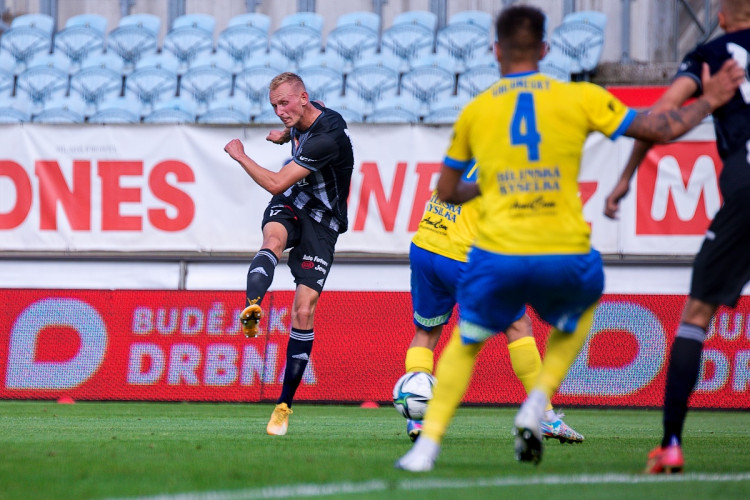 Úvod na jedničku. Dynamo porazilo Teplice