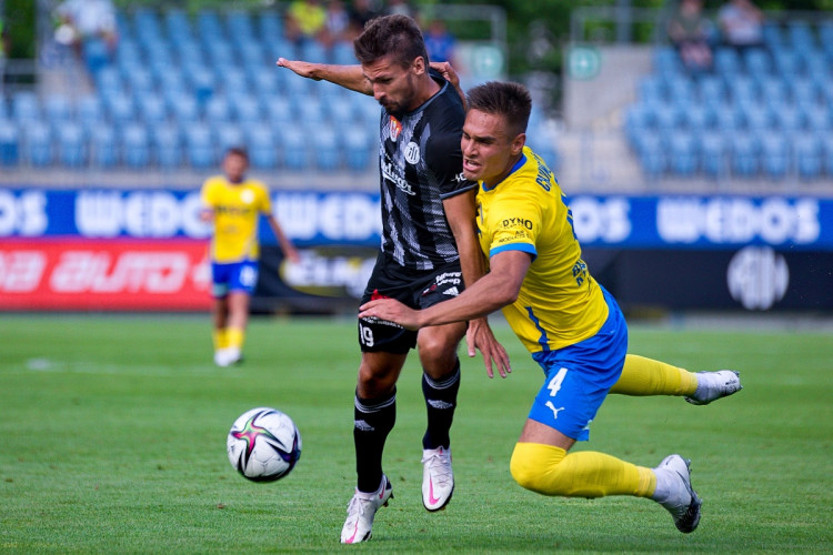 Úvod na jedničku. Dynamo porazilo Teplice