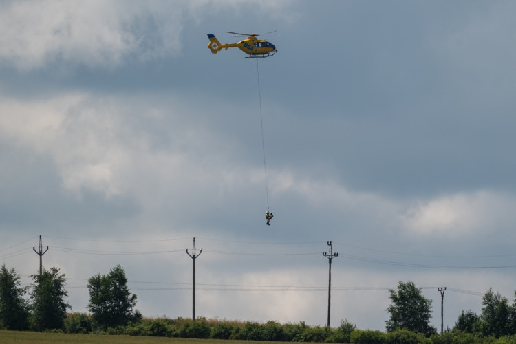 (NE)OBYČEJNÍ: Jako matce se mi u dětí zasahuje mnohem hůř, říká letecká záchranářka Jiřina Petrová