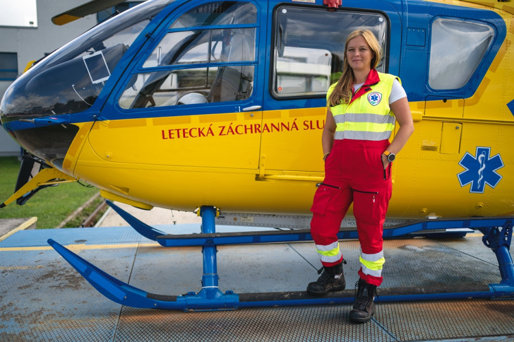 (NE)OBYČEJNÍ: Jako matce se mi u dětí zasahuje mnohem hůř, říká letecká záchranářka Jiřina Petrová