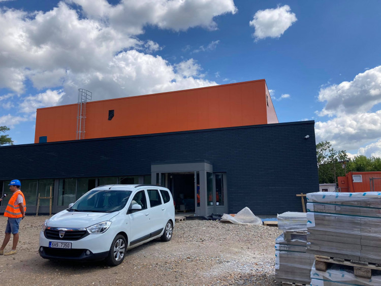 GALERIE: Stavba sportovní haly Pouchov v Hradci Králové