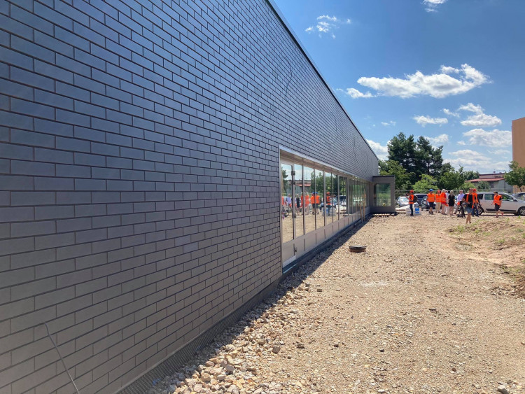 GALERIE: Stavba sportovní haly Pouchov v Hradci Králové