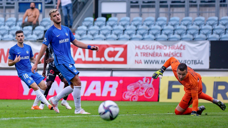 Dynamo si vyšláplo na Liberec