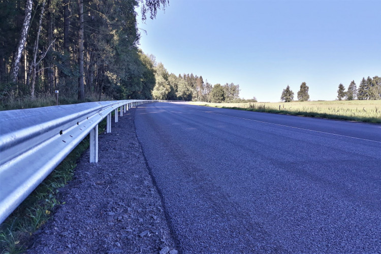 Opravy na silnici I/19, září 2021