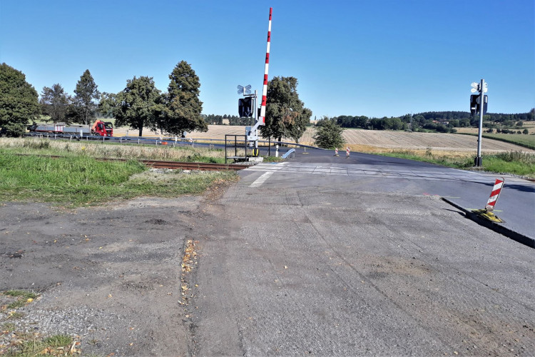 Opravy na silnici I/19, září 2021