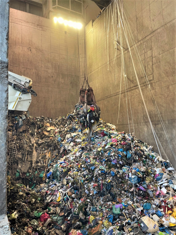 Komunální odpad zlikviduje moderní spalovna ekologicky, teplo využije na vytápění