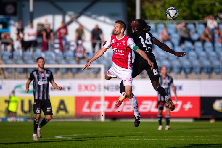 Dynamo po dalším comebacku udolalo Pardubice