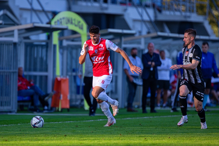 Dynamo po dalším comebacku udolalo Pardubice