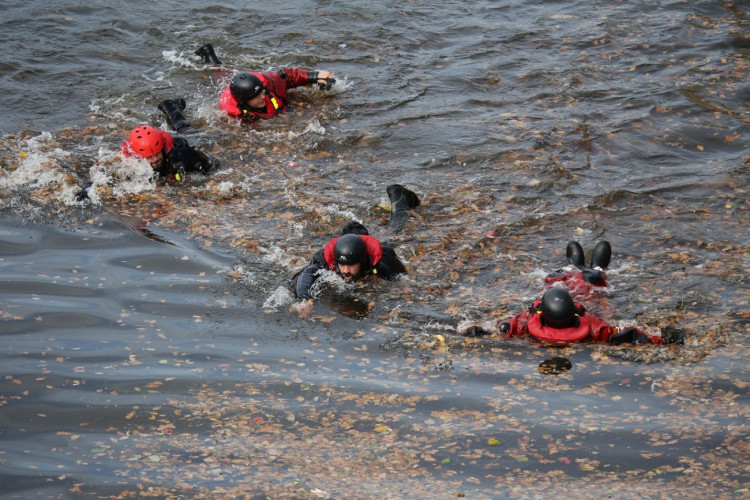 FOTOGALERIE: Společný výcvik českých a německých policistů